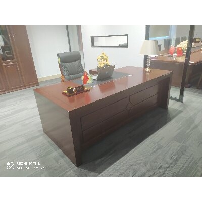 办公桌